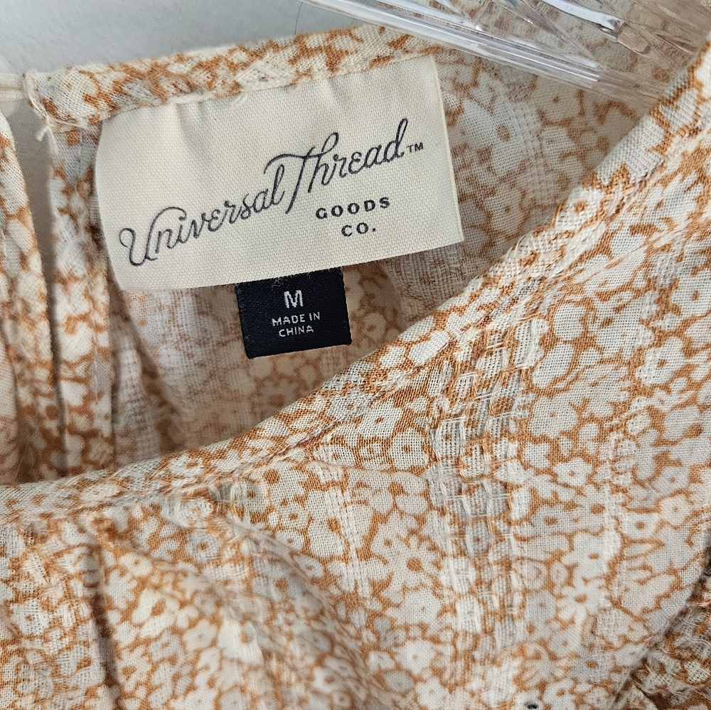 Universal Thread Tan Ruffle Top Puff Sleeves - Picture 5 of 6